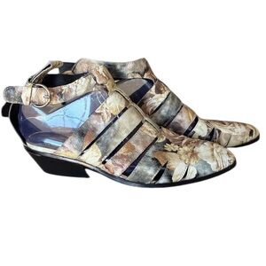 MESSECA NEW YORK Strappy Floral Booties, Cut-out, Ankle Straps. 8.5